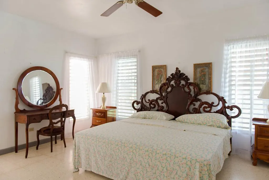 Villas Roma Montego Bay